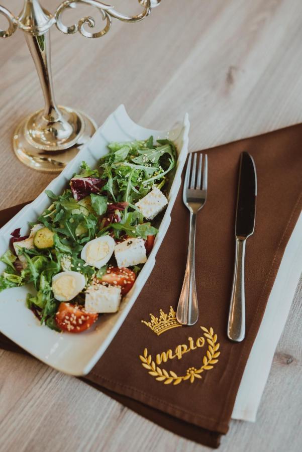 Trio Restaurant Мини-отель