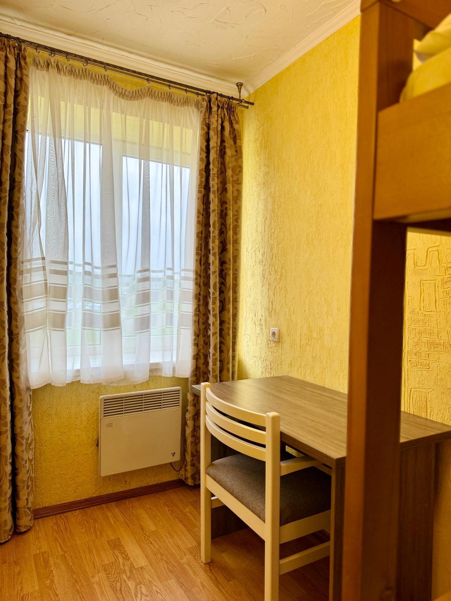 Trio Restaurant Han/Misafirhane İvano-Frankivsk